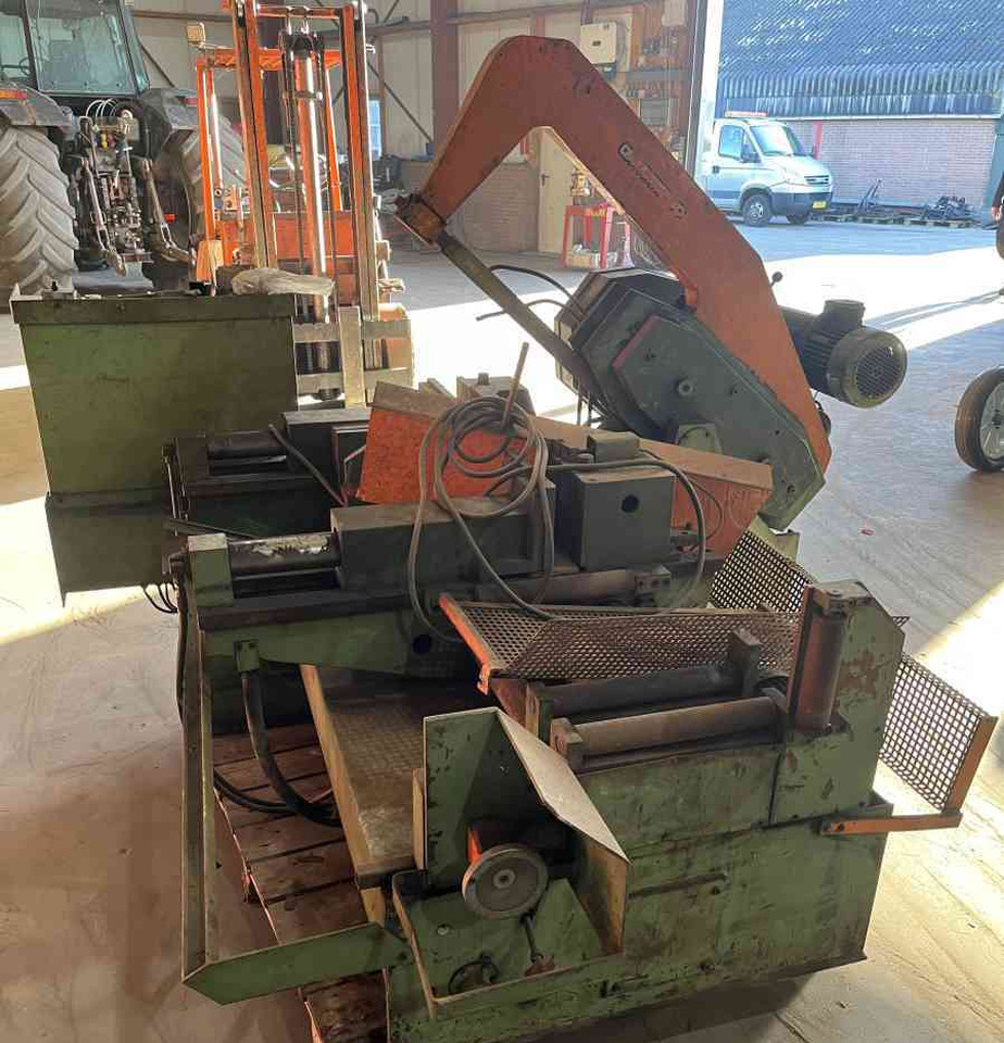 Kasto beugelzaagmachine diversen - Obráběcí stroj: obrázek 3 Kasto beugelzaagmachine diversen - Obráběcí stroj: obrázek 3