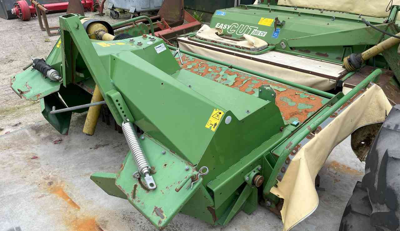 Krone Easycut 28 CV frontmaaier, schijvenmaaier, mower Hooibouwmachines - Žací stroj: obrázek 3 Krone Easycut 28 CV frontmaaier, schijvenmaaier, mower Hooibouwmachines - Žací stroj: obrázek 3