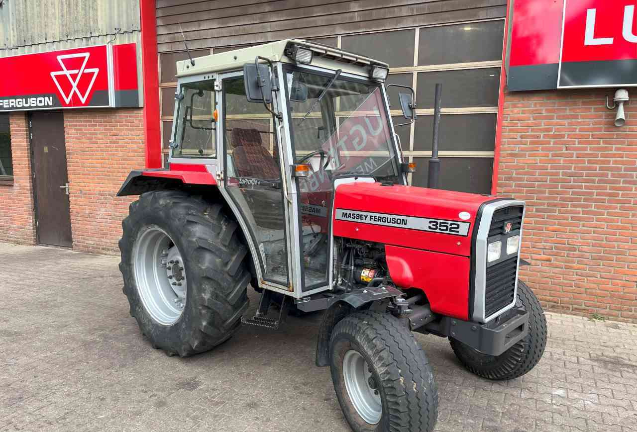 Massey Ferguson 352 Turbo Tractoren. - Traktor: obrázek 2 Massey Ferguson 352 Turbo Tractoren. - Traktor: obrázek 2