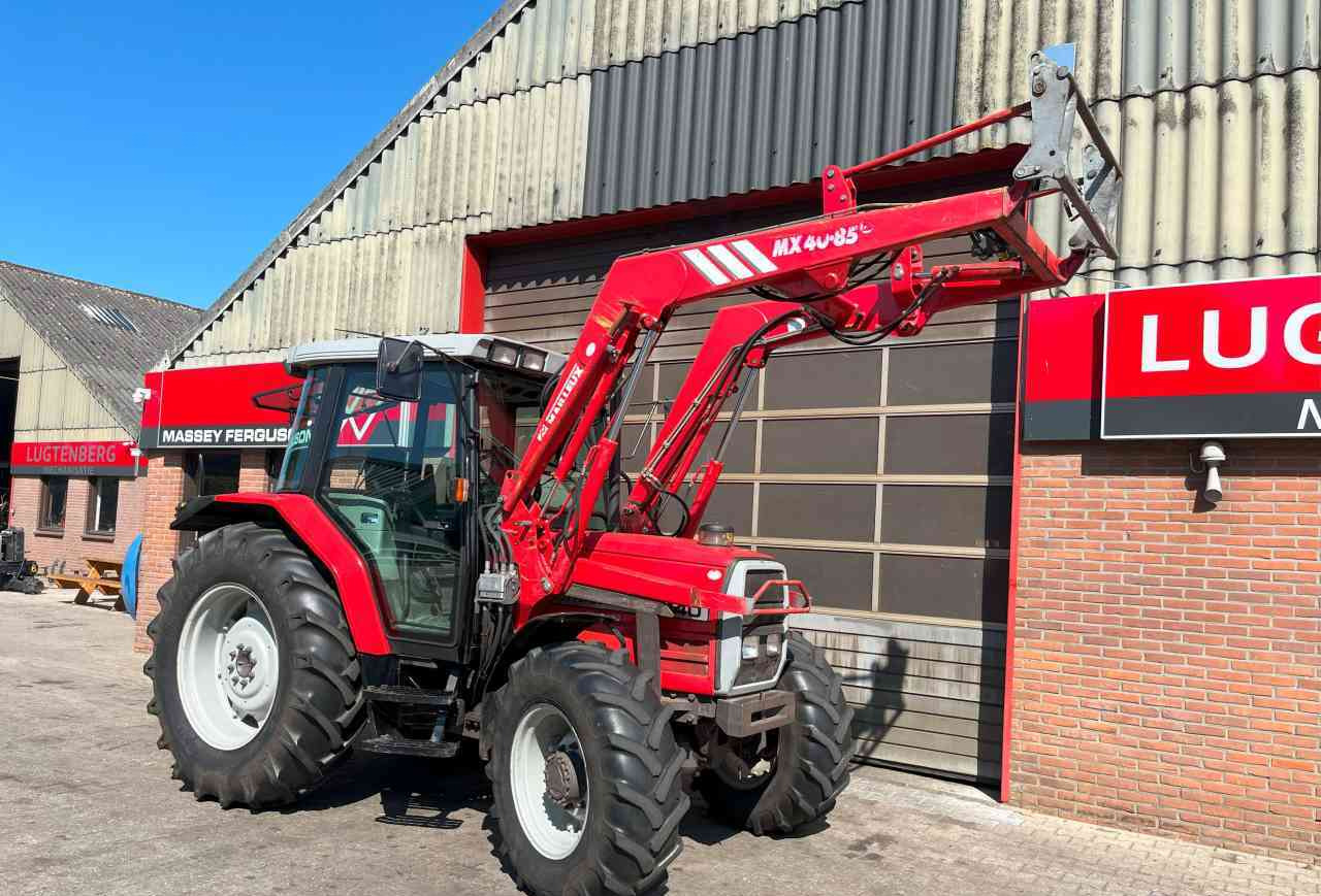 Massey Ferguson 6140 Dynashift met Mailleux voorlader tractoren *Verkocht/sold* - Traktor: obrázek 3 Massey Ferguson 6140 Dynashift met Mailleux voorlader tractoren *Verkocht/sold* - Traktor: obrázek 3