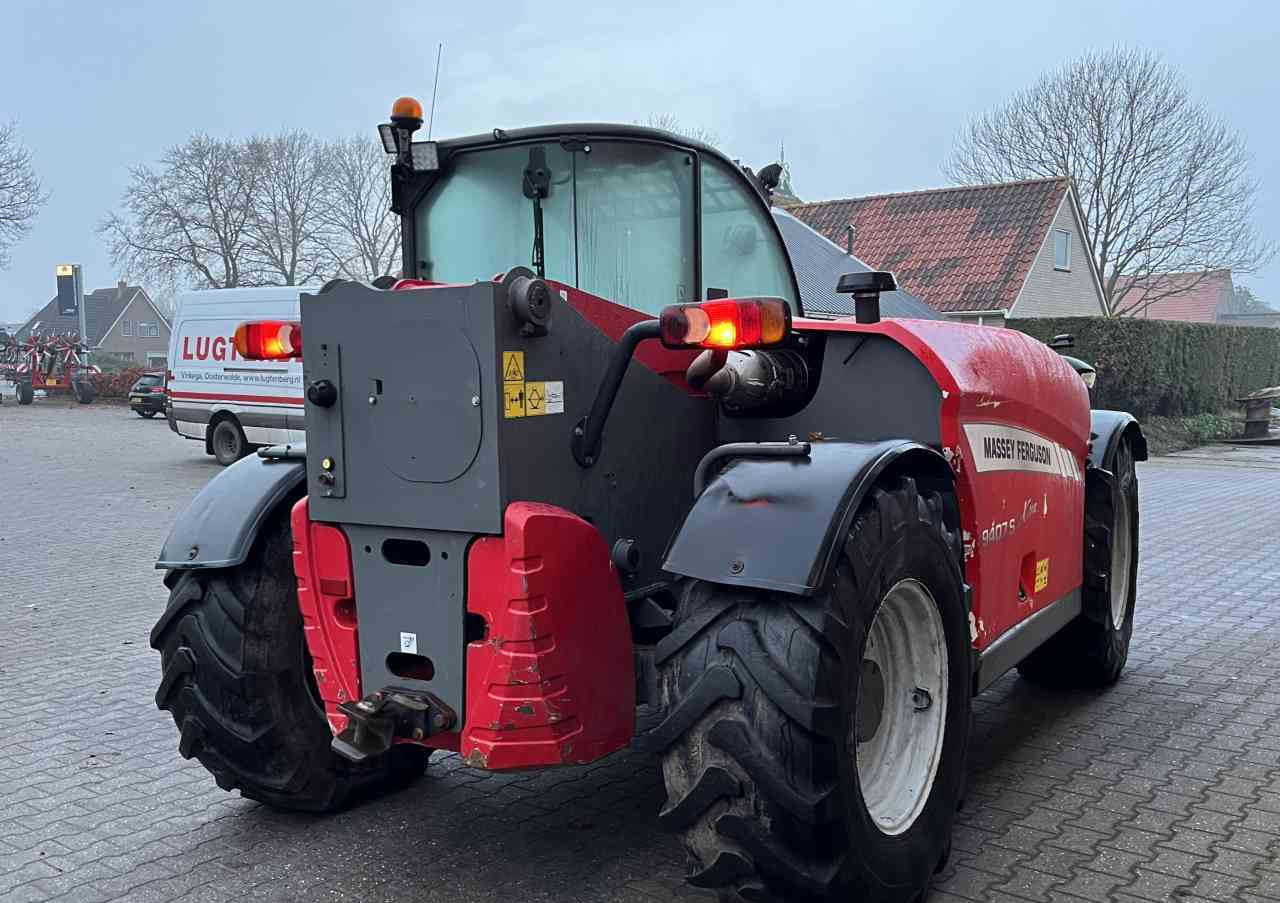 Massey Ferguson 9407S Xtra verreiker - Teleskopický manipulátor: obrázek 4 Massey Ferguson 9407S Xtra verreiker - Teleskopický manipulátor: obrázek 4
