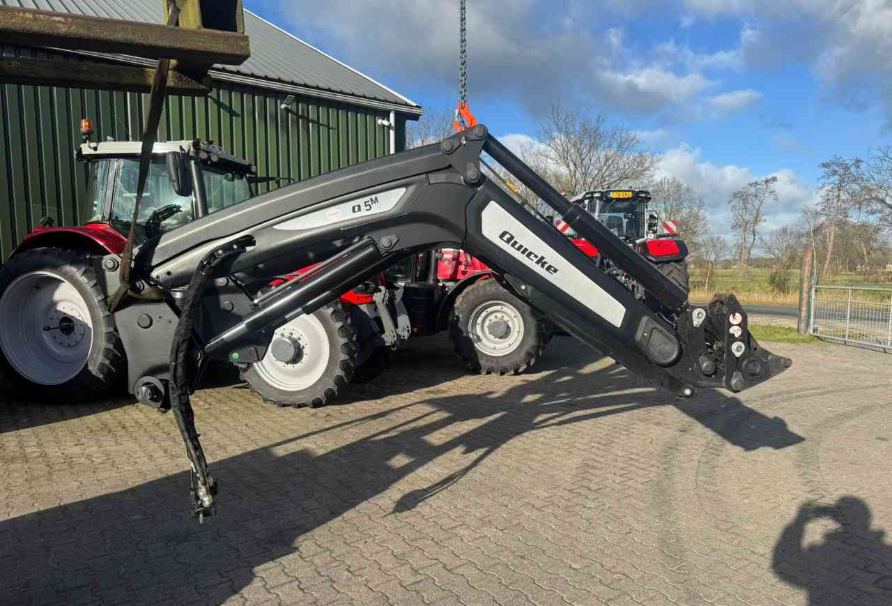 Quicke Q5M voorlader diversen tractoren - Čelní nakladač pro traktor: obrázek 1 Quicke Q5M voorlader diversen tractoren - Čelní nakladač pro traktor: obrázek 1