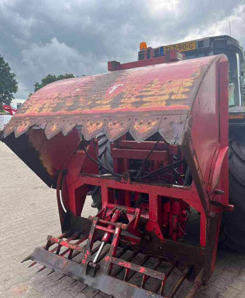 Redrock Kuilhapper hefmast voermachines - Technika na siláž: obrázek 4 Redrock Kuilhapper hefmast voermachines - Technika na siláž: obrázek 4