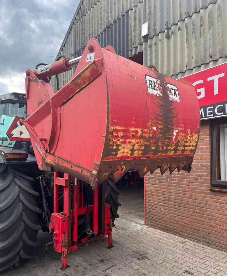 Redrock Kuilhapper hefmast voermachines - Technika na siláž: obrázek 5 Redrock Kuilhapper hefmast voermachines - Technika na siláž: obrázek 5