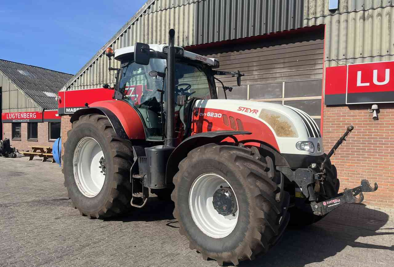 Steyr CVT 6230 Tractoren - Traktor: obrázek 2 Steyr CVT 6230 Tractoren - Traktor: obrázek 2