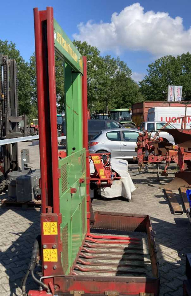 Strautmann Hydrofox HK3 kuilsnijder kuilvoersnijder U snijder voermachines - Technika na siláž: obrázek 3 Strautmann Hydrofox HK3 kuilsnijder kuilvoersnijder U snijder voermachines - Technika na siláž: obrázek 3