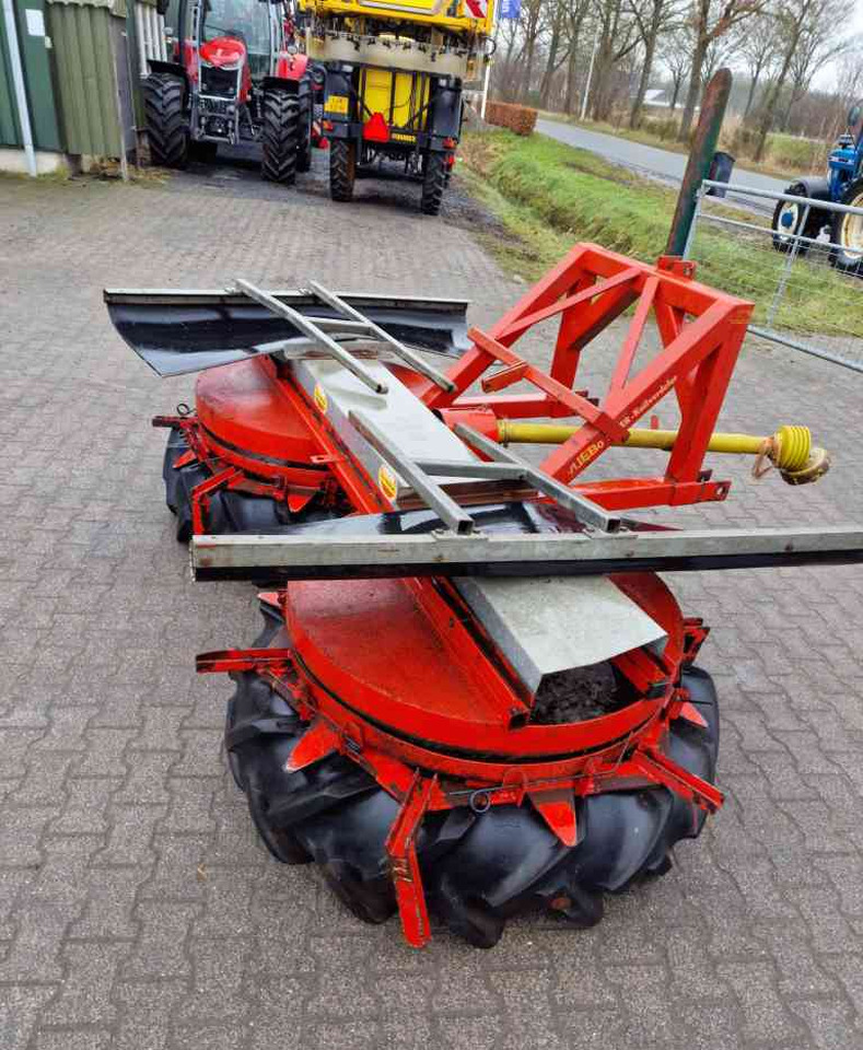 Vliebo VLK1100 kuilverdeler - Technika na siláž: obrázek 2 Vliebo VLK1100 kuilverdeler - Technika na siláž: obrázek 2