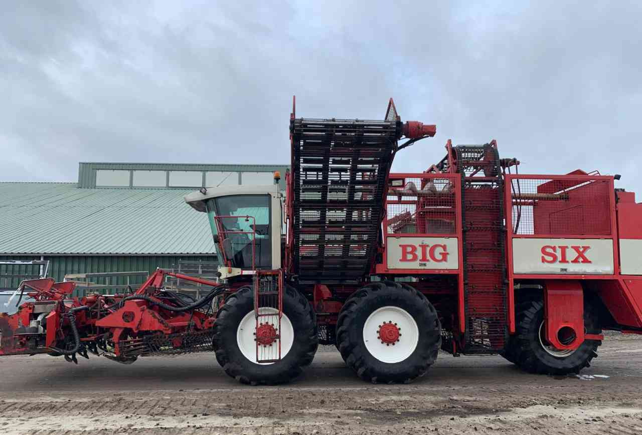 WKM Agrifac WKM BIG SIX Bietenrooier, rooimachines, oogstmachines. - Sklízeč cukrové řepy: obrázek 2 WKM Agrifac WKM BIG SIX Bietenrooier, rooimachines, oogstmachines. - Sklízeč cukrové řepy: obrázek 2