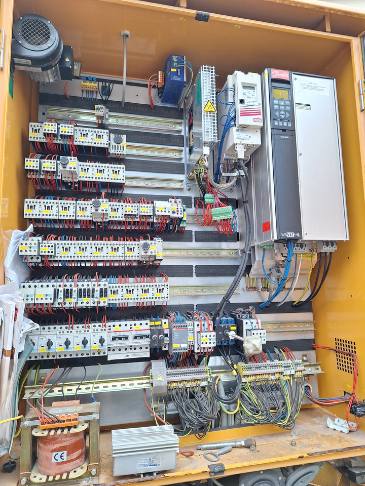 Liebherr 26H - Samostavitelný jeřáb: obrázek 4 Liebherr 26H - Samostavitelný jeřáb: obrázek 4