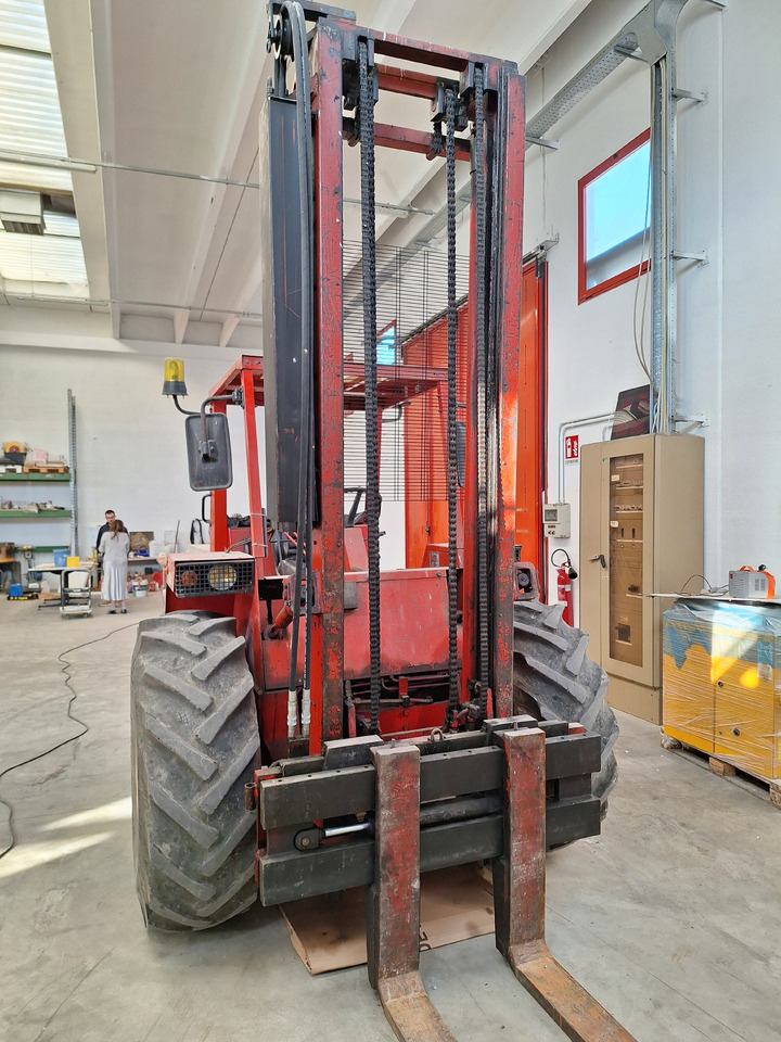 Manitou 30 NB - Vysokozdvižný vozík terénní: obrázek 2 Manitou 30 NB - Vysokozdvižný vozík terénní: obrázek 2