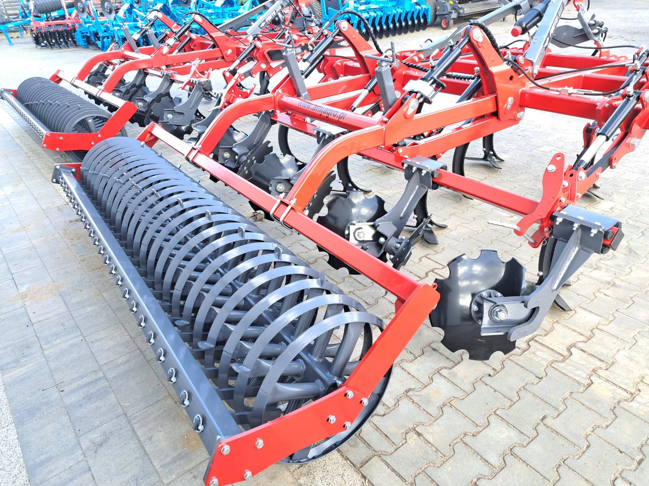 AMJ AGRO Porto 300 - Stroj na obdělávání půdy: obrázek 3 AMJ AGRO Porto 300 - Stroj na obdělávání půdy: obrázek 3