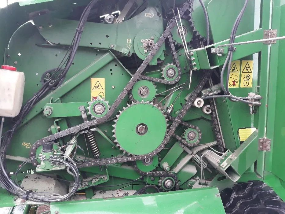 JOHN DEERE 644/2011r 578 PREMIUM opuszczana podloga cover edge - Lis na válcové balíky: obrázek 3 JOHN DEERE 644/2011r 578 PREMIUM opuszczana podloga cover edge - Lis na válcové balíky: obrázek 3