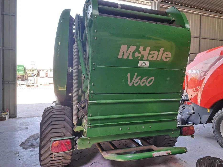 Mchale V660 - Lis na válcové balíky: obrázek 4 Mchale V660 - Lis na válcové balíky: obrázek 4