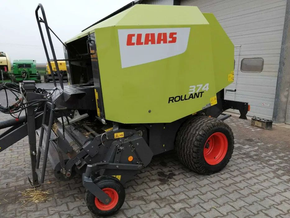 Prasa rolująca Claas Rollant 374 - Lis na válcové balíky: obrázek 1 Prasa rolująca Claas Rollant 374 - Lis na válcové balíky: obrázek 1