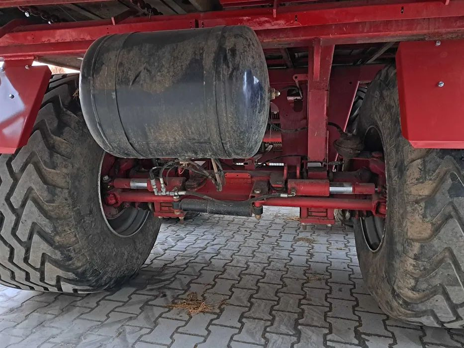 Przyczepa samozbierająca Strautmann 3602 Giga Vitesse 2019 rok - Samonakládací vůz: obrázek 5 Przyczepa samozbierająca Strautmann 3602 Giga Vitesse 2019 rok - Samonakládací vůz: obrázek 5