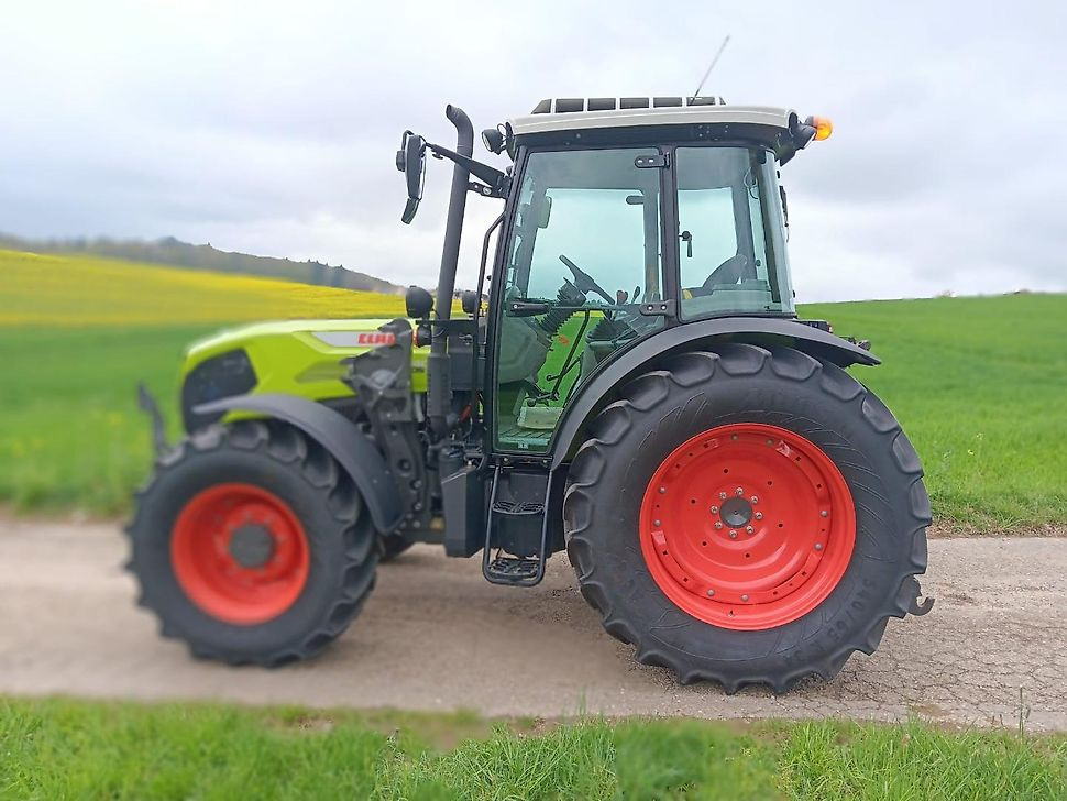 Claas CLAAS AXOS 240 Traktor Schlepper Frontlader - Konsolen Klima - Traktor: obrázek 2 Claas CLAAS AXOS 240 Traktor Schlepper Frontlader - Konsolen Klima - Traktor: obrázek 2