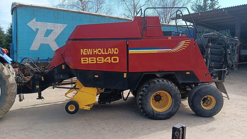 New Holland BB 940R - Lis na hranaté balíky: obrázek 1 New Holland BB 940R - Lis na hranaté balíky: obrázek 1