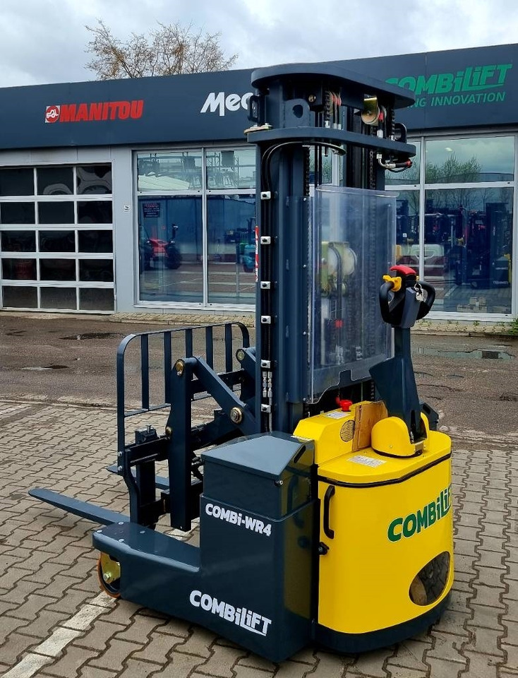 Aisle-Master WR4 - BRAND NEW - Čtyřcestný vozík: obrázek 2 Aisle-Master WR4 - BRAND NEW - Čtyřcestný vozík: obrázek 2