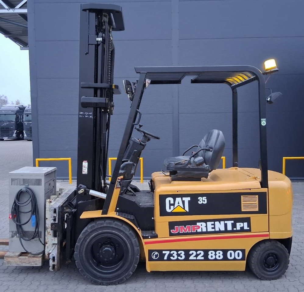CAT EP 35 K PAC - Elektrický vysokozdvižný vozík: obrázek 1 CAT EP 35 K PAC - Elektrický vysokozdvižný vozík: obrázek 1