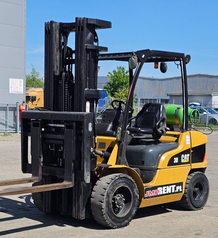 CAT GP 30 N - Plynový vysokozdvižný vozík: obrázek 5 CAT GP 30 N - Plynový vysokozdvižný vozík: obrázek 5