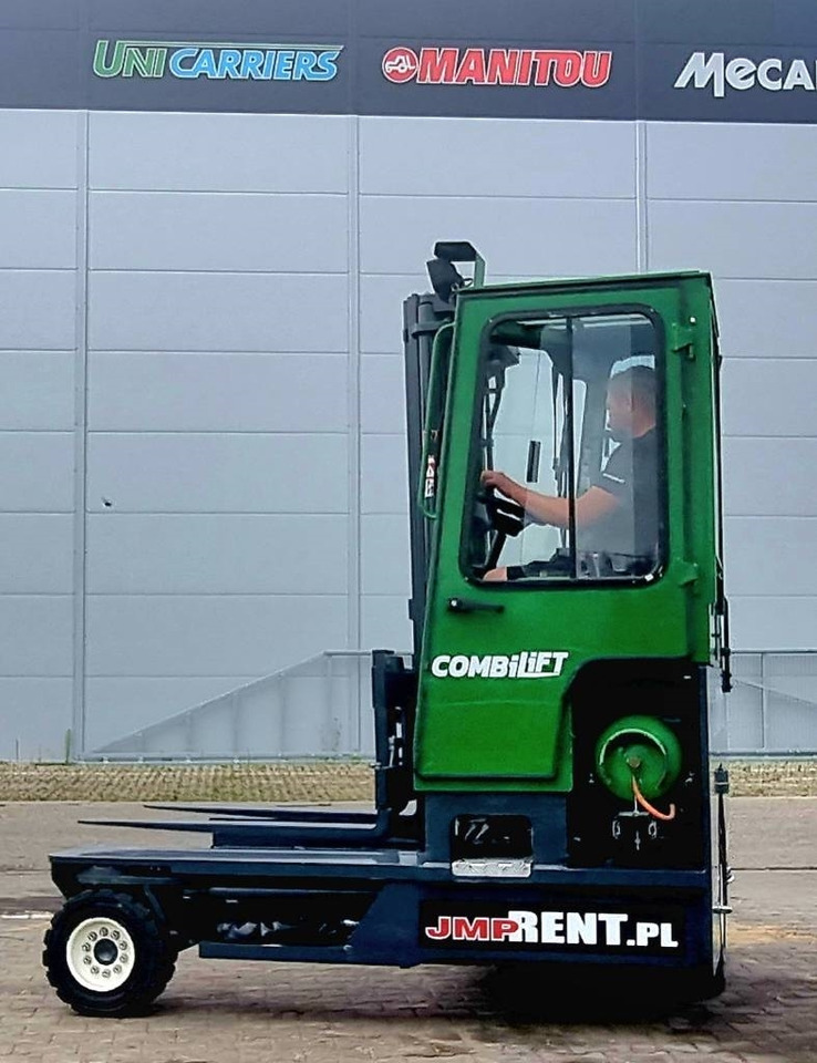 Combilift C 4000 LPG DEMO 196hrs - Čtyřcestný vozík: obrázek 4 Combilift C 4000 LPG DEMO 196hrs - Čtyřcestný vozík: obrázek 4