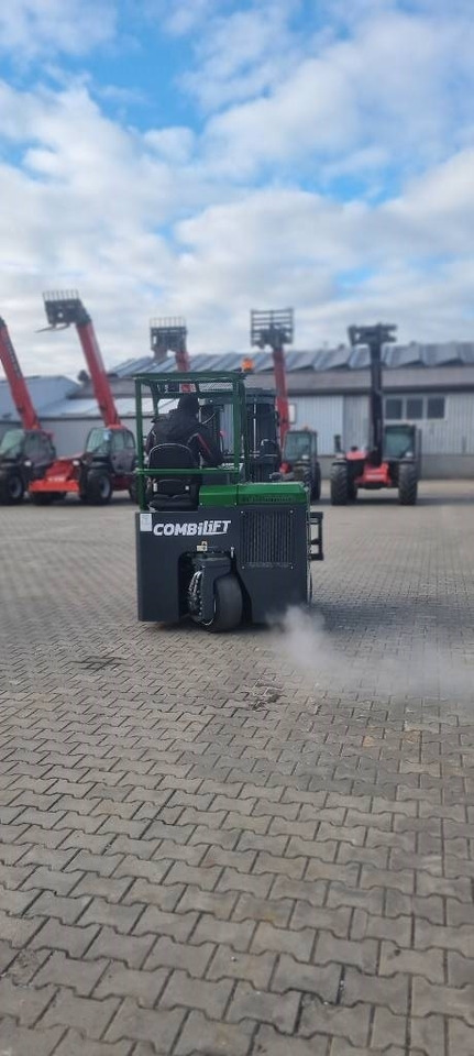 Combilift CB 2500 LPG NEW 2023 - SALE ! - Čtyřcestný vozík: obrázek 5 Combilift CB 2500 LPG NEW 2023 - SALE ! - Čtyřcestný vozík: obrázek 5