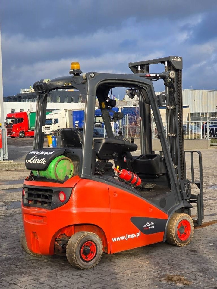 Linde H 16 T - 01 - Plynový vysokozdvižný vozík: obrázek 5 Linde H 16 T - 01 - Plynový vysokozdvižný vozík: obrázek 5