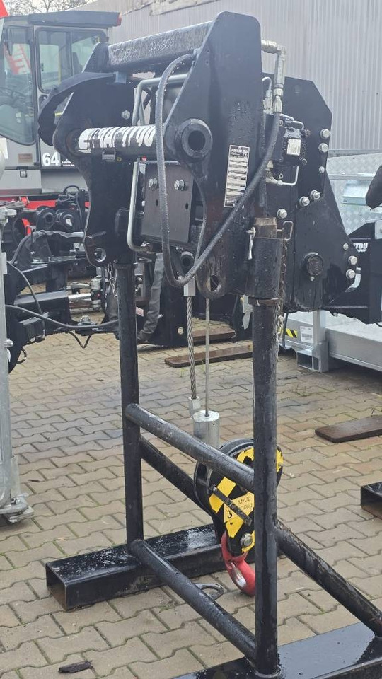 Manitou WINCH 3T 921337 - Skladová technika: obrázek 3 Manitou WINCH 3T 921337 - Skladová technika: obrázek 3