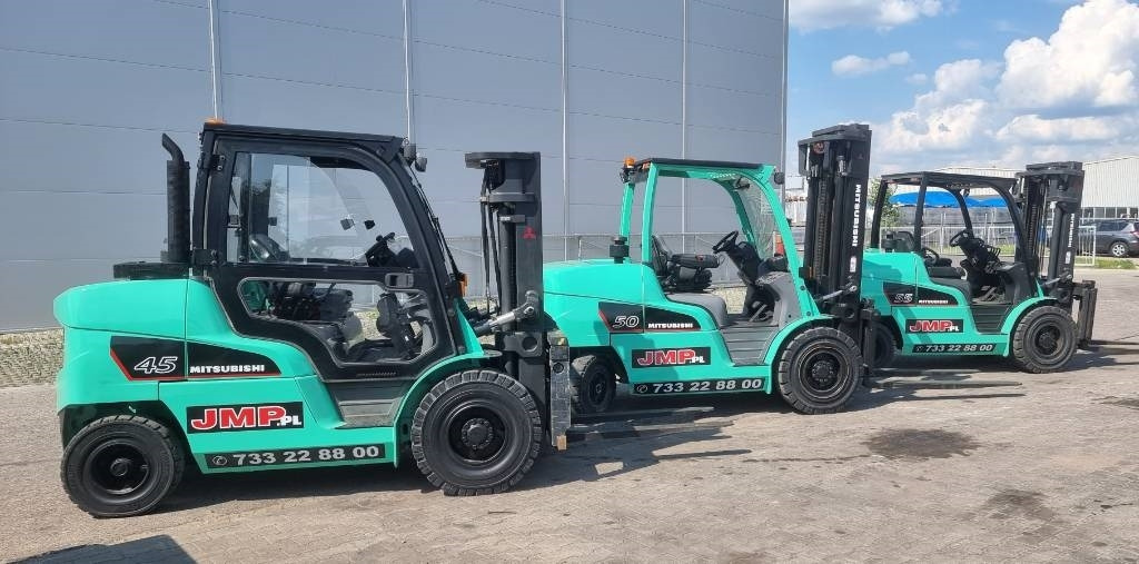 Mitsubishi FD45NT - Dieselový vysokozdvižný vozík: obrázek 4 Mitsubishi FD45NT - Dieselový vysokozdvižný vozík: obrázek 4