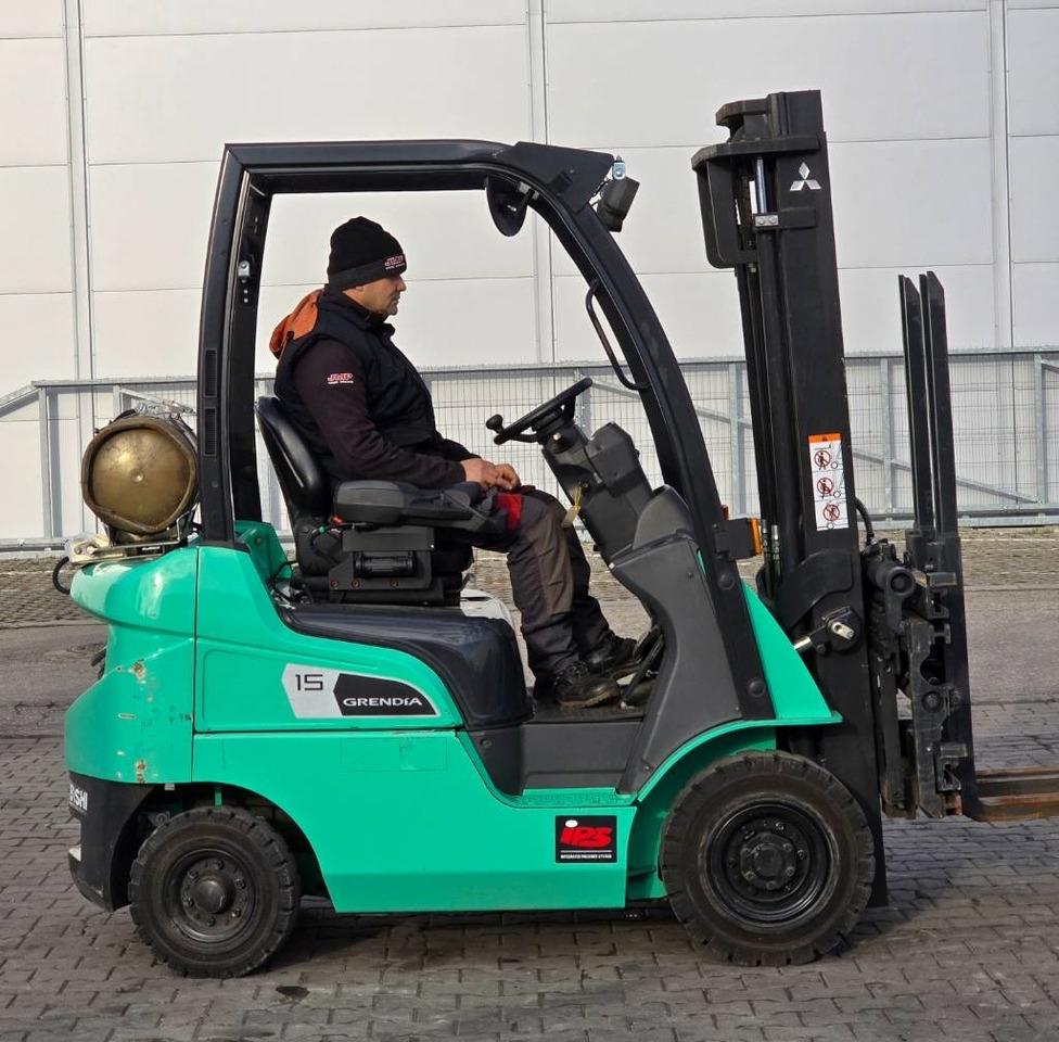 Mitsubishi FG 15 NT - Plynový vysokozdvižný vozík: obrázek 3 Mitsubishi FG 15 NT - Plynový vysokozdvižný vozík: obrázek 3