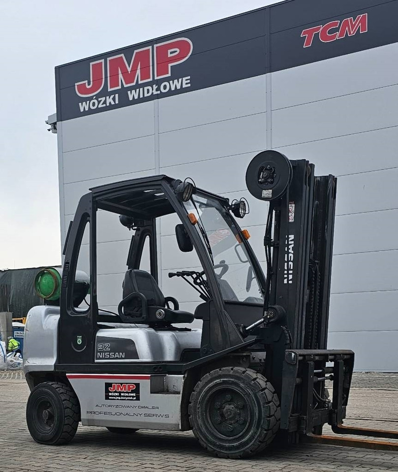 Nissan UG1D2A32LQ - Plynový vysokozdvižný vozík: obrázek 1 Nissan UG1D2A32LQ - Plynový vysokozdvižný vozík: obrázek 1