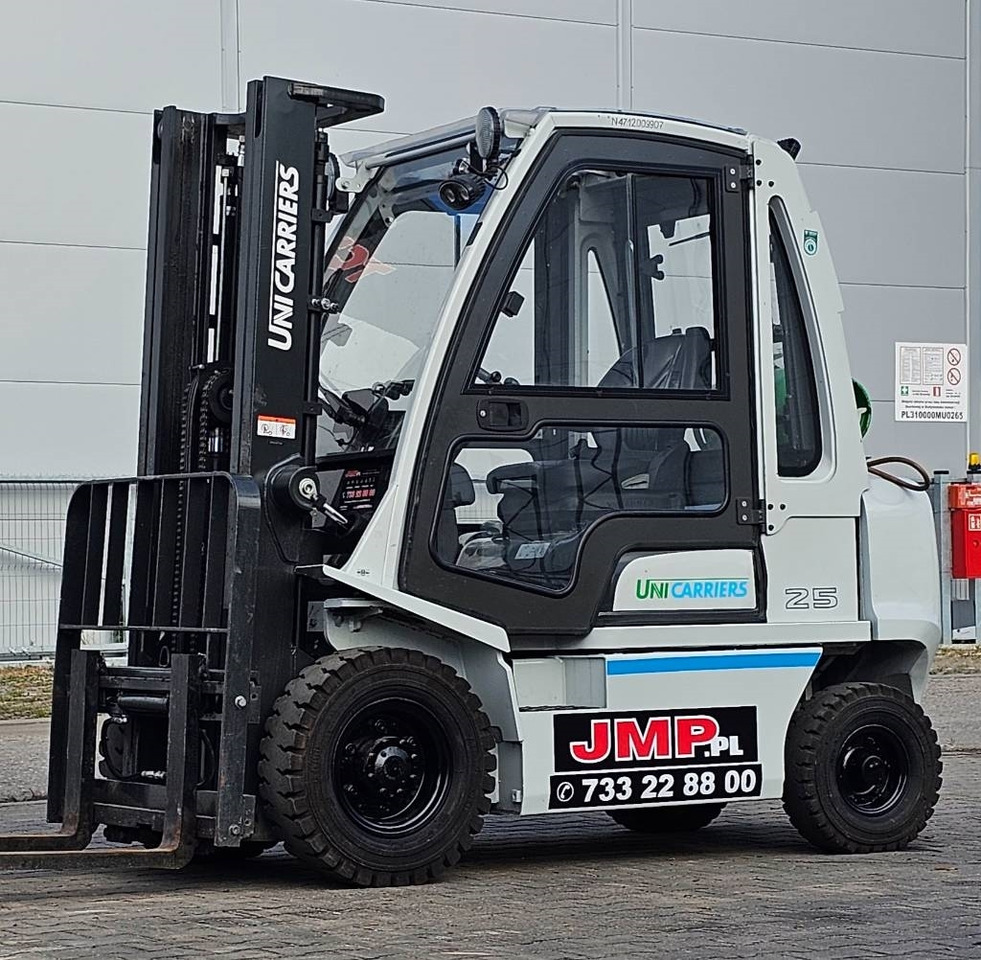 Plynový vysokozdvižný vozík UniCarriers U1D2A25LQ DX25: obrázek 14