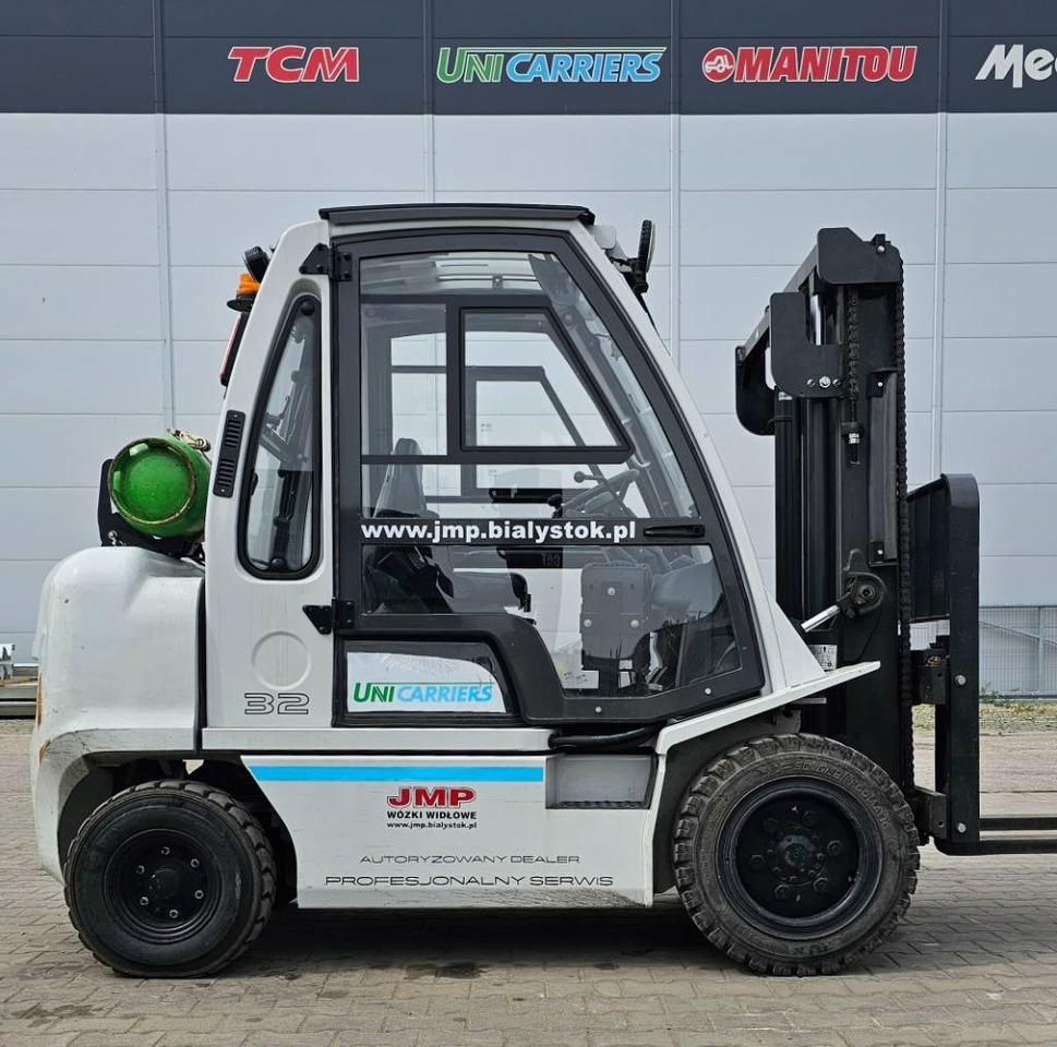 UniCarriers UG1D2A32LQ DX32 - Plynový vysokozdvižný vozík: obrázek 3 UniCarriers UG1D2A32LQ DX32 - Plynový vysokozdvižný vozík: obrázek 3