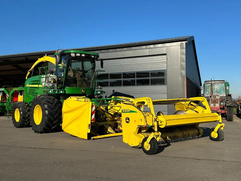 John Deere 7300 - Sklízecí řezačka: obrázek 1 John Deere 7300 - Sklízecí řezačka: obrázek 1
