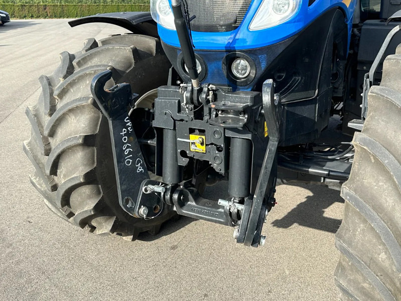New Holland T7.245 Autocommand Stage 5 - Traktor: obrázek 4 New Holland T7.245 Autocommand Stage 5 - Traktor: obrázek 4