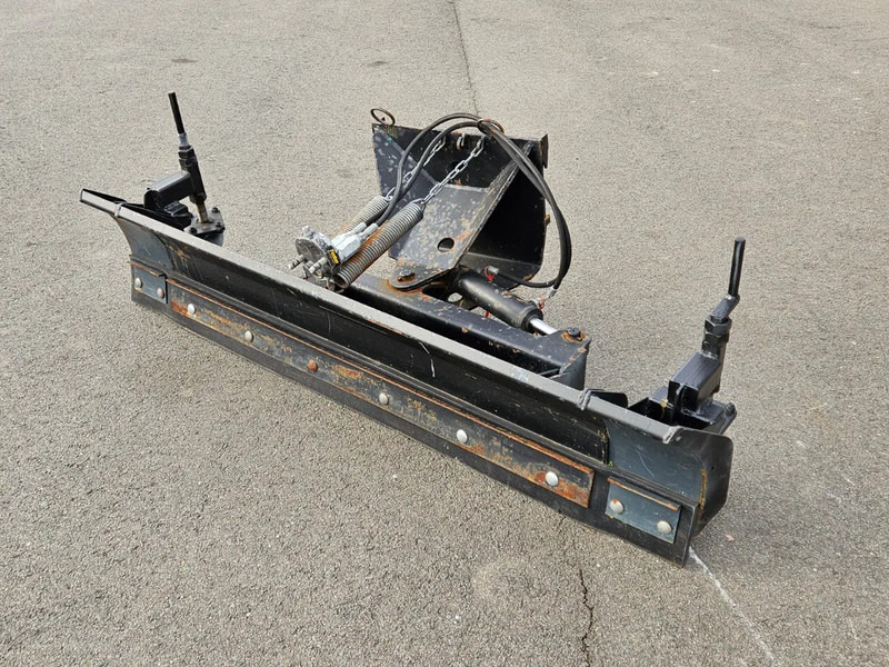 Avant Dozerblad / Sneeuwschuif - Příslušenství pro Zemědělská technika: obrázek 3 Avant Dozerblad / Sneeuwschuif - Příslušenství pro Zemědělská technika: obrázek 3