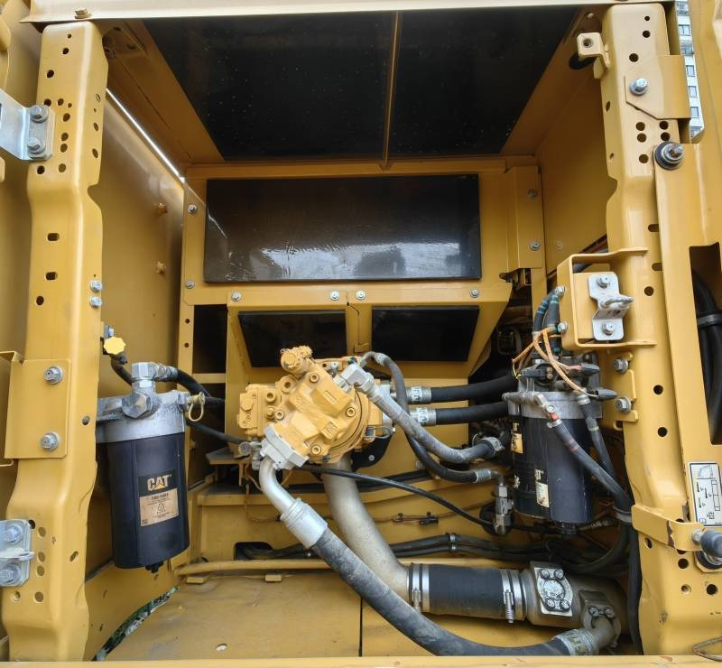 CAT 336d Caterpillar tracked excavator Warranty up to 10 YEARS CAT 336d Caterpillar гусеничний екскаватор Гарантія до 10 РОКІВ CAT 336d Caterpillar koparka gąsienicowa Gwarancja do 10 LAT - Pásové rýpadlo: obrázek 3 CAT 336d Caterpillar tracked excavator Warranty up to 10 YEARS CAT 336d Caterpillar гусеничний екскаватор Гарантія до 10 РОКІВ CAT 336d Caterpillar koparka gąsienicowa Gwarancja do 10 LAT - Pásové rýpadlo: obrázek 3