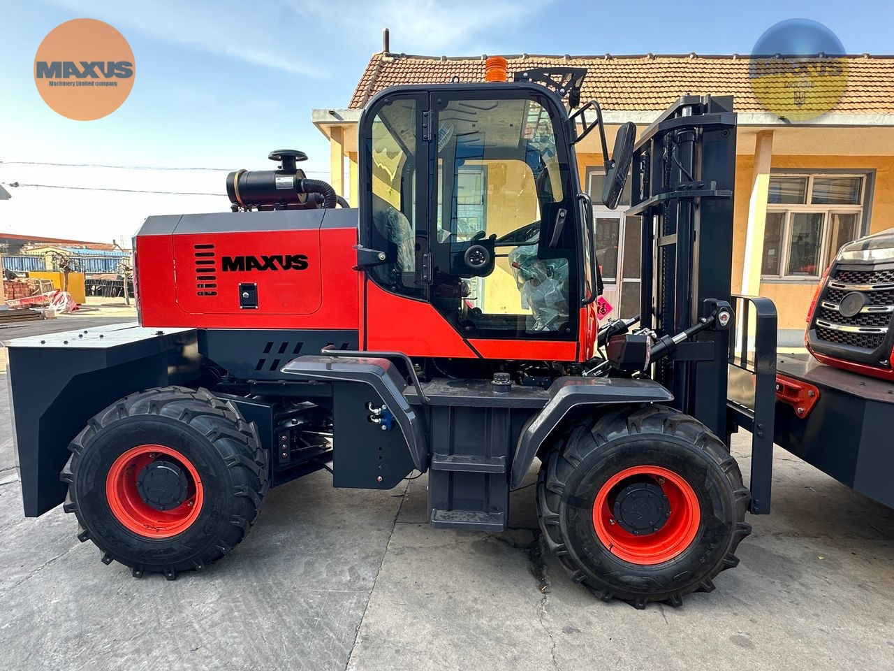 Maxus 23.04 in stock in Poland/ Wózek terenowy 4x4 / 4x4 terrain forklift / позашляховий 4x4 вилковий навантажувач / Geländestapler 4x4 Diesel - Vysokozdvižný vozík terénní: obrázek 3 Maxus 23.04 in stock in Poland/ Wózek terenowy 4x4 / 4x4 terrain forklift / позашляховий 4x4 вилковий навантажувач / Geländestapler 4x4 Diesel - Vysokozdvižný vozík terénní: obrázek 3