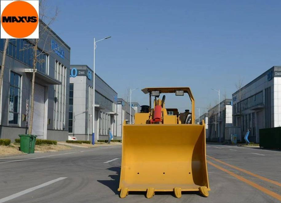 NEW MAXUS 128 cm wide 1600 kg Loader | НОВИЙ MAXUS 128 см ширини 1600 кг навантажувач - Kolový nakladač: obrázek 1 NEW MAXUS 128 cm wide 1600 kg Loader | НОВИЙ MAXUS 128 см ширини 1600 кг навантажувач - Kolový nakladač: obrázek 1