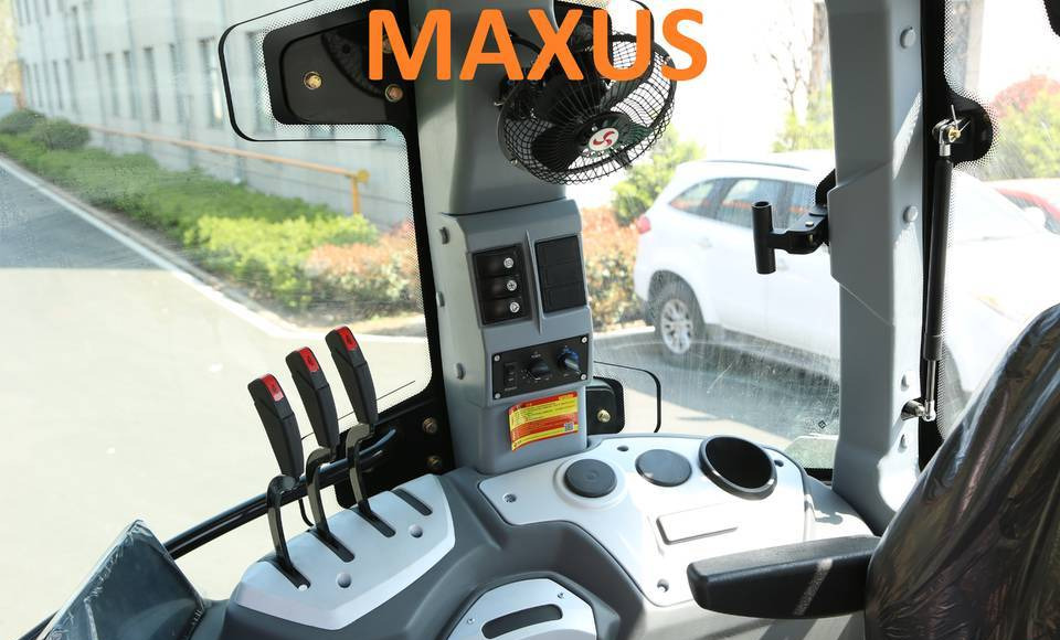 NEW MAXUS 180 HP Agricultural Tractor 4x4 Warranty | НОВИЙ MAXUS 180 К.с. сільськогосподарський трактор 4x4 Гарантія - Traktor: obrázek 5 NEW MAXUS 180 HP Agricultural Tractor 4x4 Warranty | НОВИЙ MAXUS 180 К.с. сільськогосподарський трактор 4x4 Гарантія - Traktor: obrázek 5