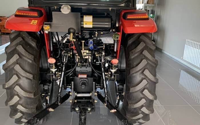 NEW MAXUS 55 HP 4x4 Tractor Euro 5 Warranty up to 10 YEARS | НОВИЙ MAXUS 55 К.с. 4x4 Трактор Євро 5 Гарантія до 10 РОКІВ - Traktor: obrázek 5 NEW MAXUS 55 HP 4x4 Tractor Euro 5 Warranty up to 10 YEARS | НОВИЙ MAXUS 55 К.с. 4x4 Трактор Євро 5 Гарантія до 10 РОКІВ - Traktor: obrázek 5