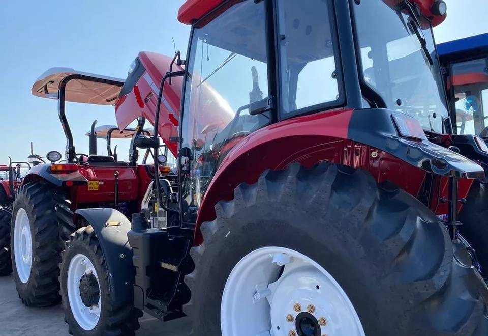 NEW MAXUS 75 HP 4x4 Tractor Euro 5 Warranty up to 10 YEARS | НОВИЙ MAXUS 75 К.с. Трактор 4x4 Євро 5 Гарантія до 10 РОКІВ - Traktor: obrázek 1 NEW MAXUS 75 HP 4x4 Tractor Euro 5 Warranty up to 10 YEARS | НОВИЙ MAXUS 75 К.с. Трактор 4x4 Євро 5 Гарантія до 10 РОКІВ - Traktor: obrázek 1