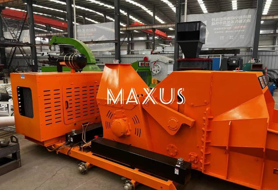 NEW MAXUS Bandit 320 HP Chipper Warranty НОВИЙ MAXUS Ребак Bandit 320 К.с. Гарантія NOWY MAXUS Rębak Bandit 320 KM Gwarancja - Štěpkovač: obrázek 5 NEW MAXUS Bandit 320 HP Chipper Warranty НОВИЙ MAXUS Ребак Bandit 320 К.с. Гарантія NOWY MAXUS Rębak Bandit 320 KM Gwarancja - Štěpkovač: obrázek 5