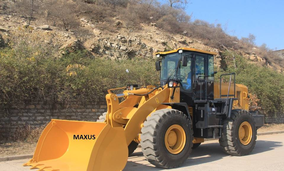 NEW MAXUS Steyr 16 TON Wheel Loader Warranty up to 10 YEARS НОВА Копарка колісна MAXUS Steyr 16 ТОН Гарантія до 10 РОКІВ NOWA Ładowarka Kołowa MAXUS Steyr 16 TON Gwarancja do 10 LAT - Kolový nakladač: obrázek 1 NEW MAXUS Steyr 16 TON Wheel Loader Warranty up to 10 YEARS НОВА Копарка колісна MAXUS Steyr 16 ТОН Гарантія до 10 РОКІВ NOWA Ładowarka Kołowa MAXUS Steyr 16 TON Gwarancja do 10 LAT - Kolový nakladač: obrázek 1