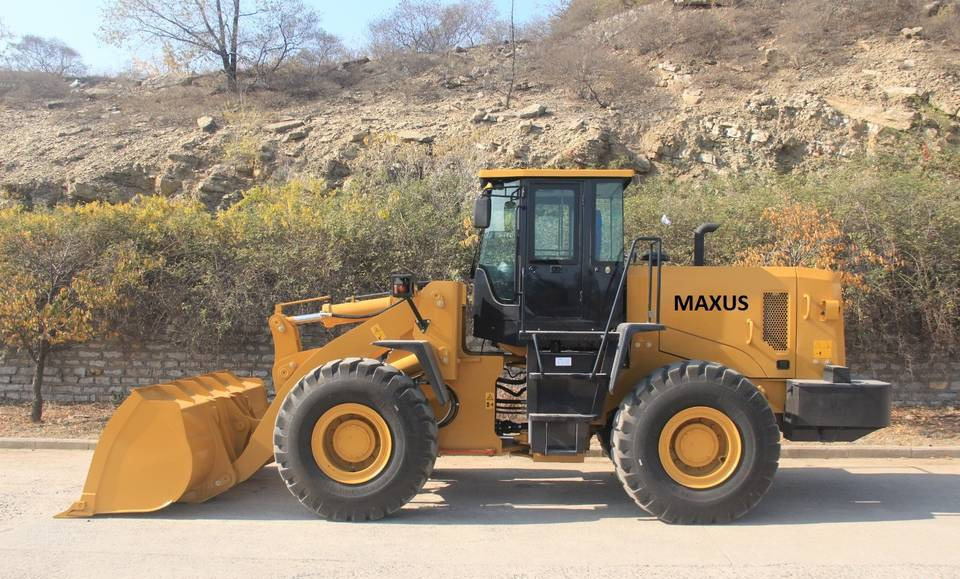 NEW MAXUS Steyr 16 TON Wheel Loader Warranty up to 10 YEARS НОВА Копарка колісна MAXUS Steyr 16 ТОН Гарантія до 10 РОКІВ NOWA Ładowarka Kołowa MAXUS Steyr 16 TON Gwarancja do 10 LAT - Kolový nakladač: obrázek 2 NEW MAXUS Steyr 16 TON Wheel Loader Warranty up to 10 YEARS НОВА Копарка колісна MAXUS Steyr 16 ТОН Гарантія до 10 РОКІВ NOWA Ładowarka Kołowa MAXUS Steyr 16 TON Gwarancja do 10 LAT - Kolový nakladač: obrázek 2