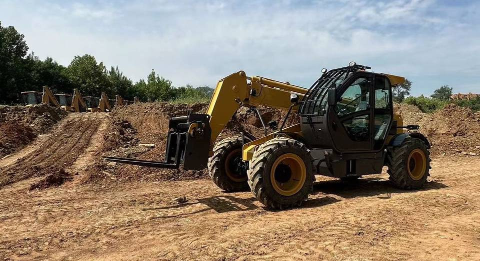 NEW MAXUS Telehandler Warranty НОВИЙ MAXUS Телескопічний навантажувач Гарантія NOWY MAXUS ładowarka teleskopowa widłowy Gwarancja - Teleskopický manipulátor: obrázek 5 NEW MAXUS Telehandler Warranty НОВИЙ MAXUS Телескопічний навантажувач Гарантія NOWY MAXUS ładowarka teleskopowa widłowy Gwarancja - Teleskopický manipulátor: obrázek 5