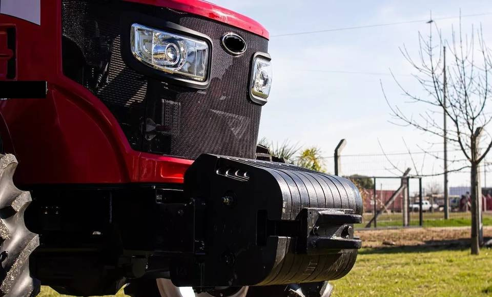 NEW MAXUS X130X HP 4x4 Tractor Euro 5 Warranty up to 10 YEARS | НОВИЙ MAXUS X130X К.с. 4x4 Трактор Євро 5 Гарантія до 10 РОКІВ - Traktor: obrázek 5 NEW MAXUS X130X HP 4x4 Tractor Euro 5 Warranty up to 10 YEARS | НОВИЙ MAXUS X130X К.с. 4x4 Трактор Євро 5 Гарантія до 10 РОКІВ - Traktor: obrázek 5
