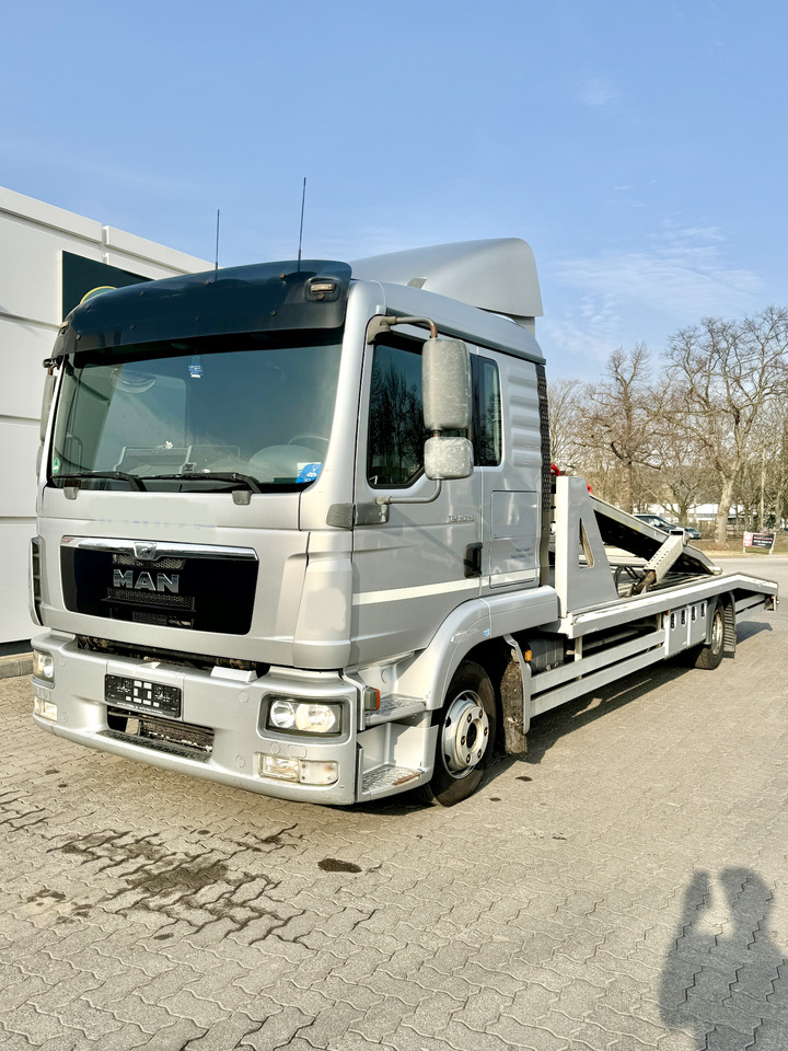 MAN TGL 8.220 BL 8.220 - Přepravník automobilů: obrázek 1 MAN TGL 8.220 BL 8.220 - Přepravník automobilů: obrázek 1