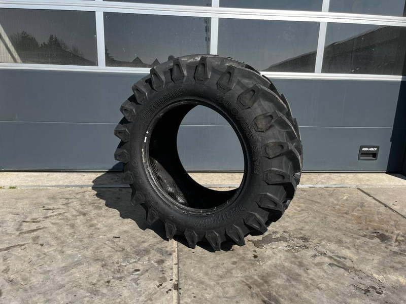 Trelleborg 480/65 R28 new - Pneumatiky a ráfky pro Zemědělská technika: obrázek 2 Trelleborg 480/65 R28 new - Pneumatiky a ráfky pro Zemědělská technika: obrázek 2
