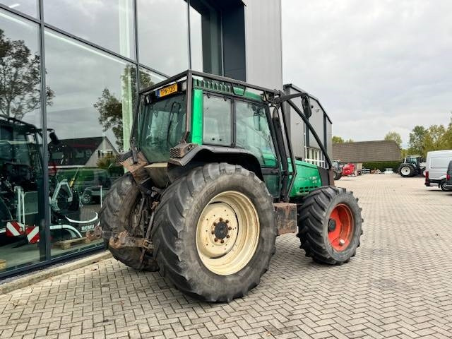 Valtra 6650 Hitech Twintrac - Traktor: obrázek 5 Valtra 6650 Hitech Twintrac - Traktor: obrázek 5